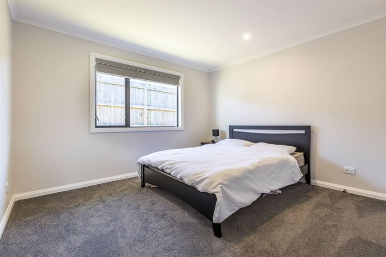 Photo of property in 4 Silicon Way, Fitzherbert, Palmerston North, 4410