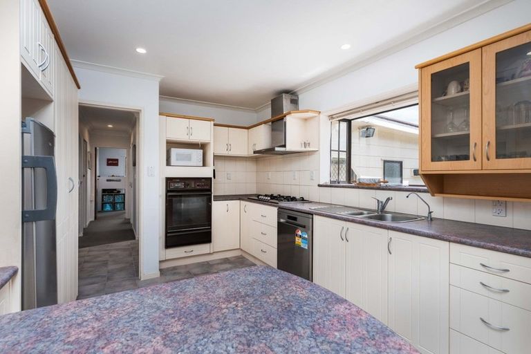 Photo of property in 33 Park View Avenue, Feilding, 4702