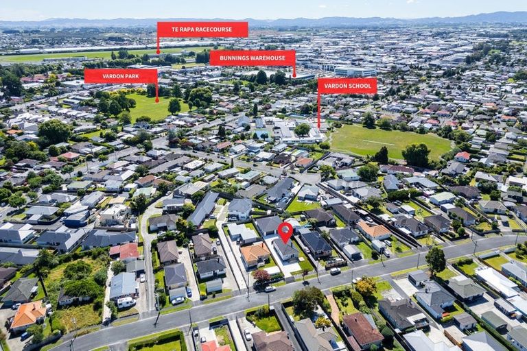 Photo of property in 19 Portal Crescent, Beerescourt, Hamilton, 3200