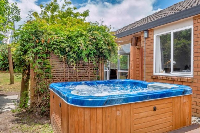 Photo of property in 5 Blake Boulevard, Papamoa Beach, Papamoa, 3118
