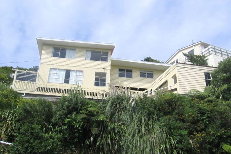 Photo of property in 11 Edgeware Road, Wilton, Wellington, 6012