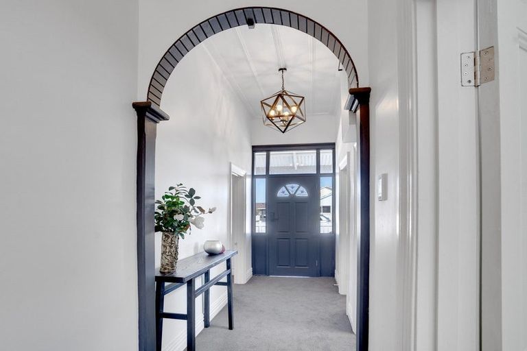 Photo of property in 22 Cole Street, Masterton, 5810