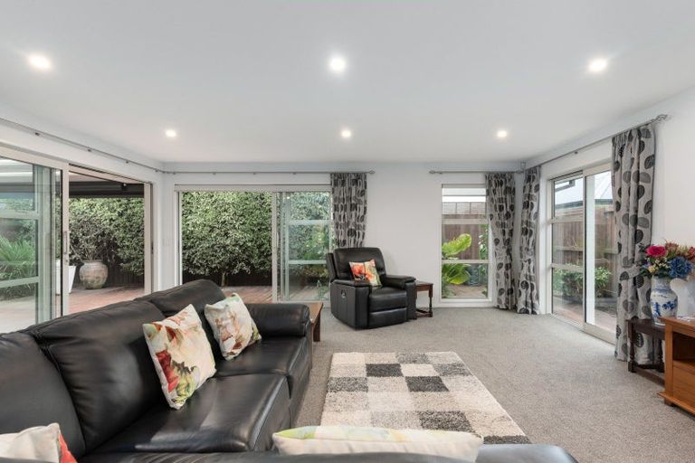 Photo of property in 21 Bronco Drive, Aidanfield, Christchurch, 8025