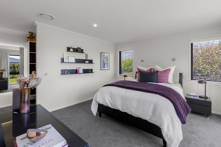 Photo of property in 45 Jack Hanley Drive, Jacks Point, Queenstown, 9371