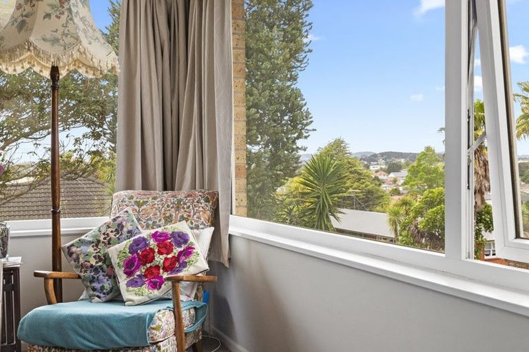 Photo of property in 18 George Arthur Place, Pukekohe, 2120