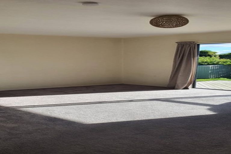 Photo of property in 16 Porikapa Road, Owhata, Rotorua, 3010