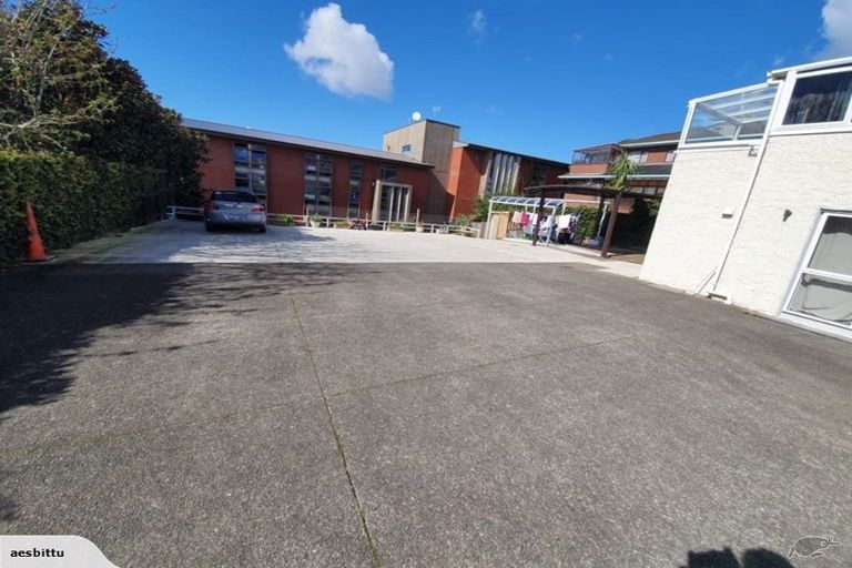Photo of property in 128 Grafton Road, Grafton, Auckland, 1010
