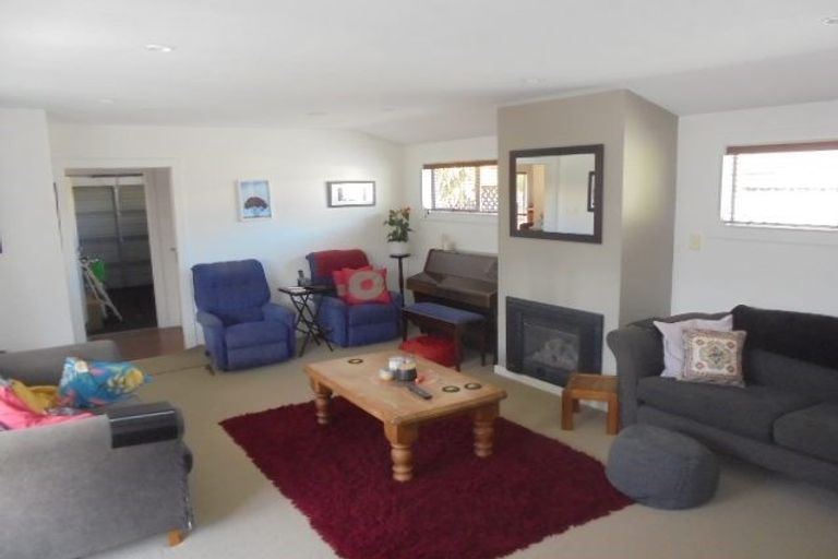 Photo of property in 104 Avenue Road, Greenmeadows, Napier, 4112