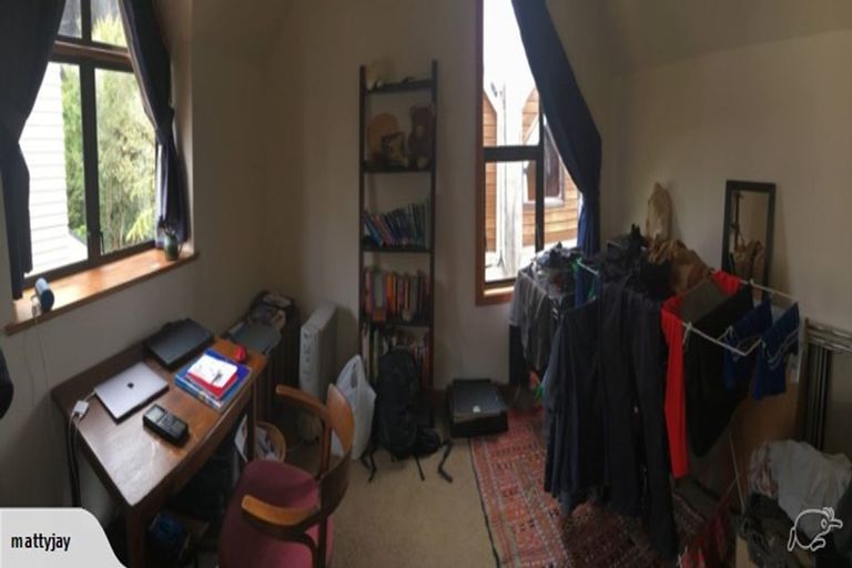 Photo of property in 2/5 Scarborough Terrace, Mount Victoria, Wellington, 6011