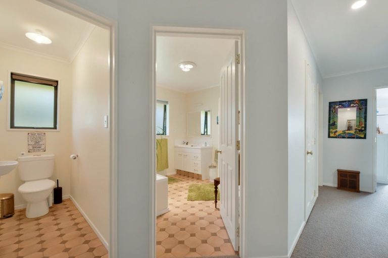 Photo of property in 13 Edwin Chambers Drive, Motueka, 7120