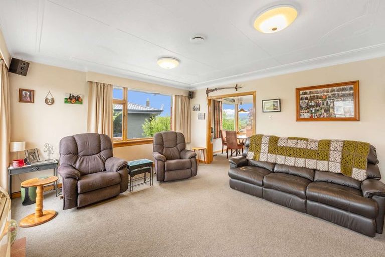 Photo of property in 48 Johnston Street, Gore, 9710