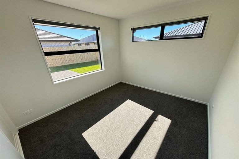 Photo of property in 21 Pitcaithly Street, Halswell, Christchurch, 8025