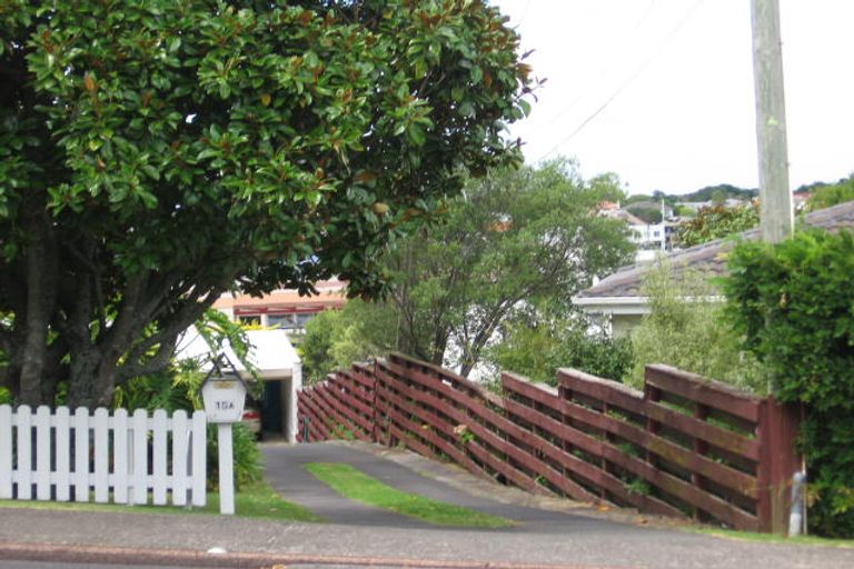Photo of property in 15a Rangitoto Terrace, Milford, Auckland, 0620