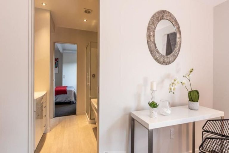 Photo of property in 23 Groves Road, Raumati Beach, Paraparaumu, 5032