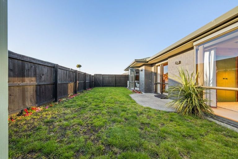 Photo of property in 39a Surfers Place, North New Brighton, Christchurch, 8083