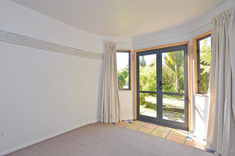 Photo of property in 880 Scenic Drive, Swanson, Henderson, 0781