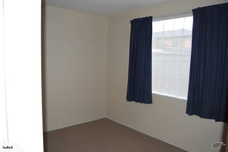 Photo of property in 4/100 Huxley Street, Sydenham, Christchurch, 8023