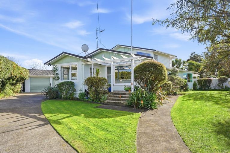 Photo of property in 5 Eaton Crescent, Otamatea, Whanganui, 4500