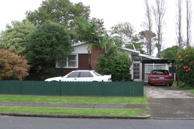 Photo of property in 8 Pandora Place, Pakuranga, Auckland, 2010