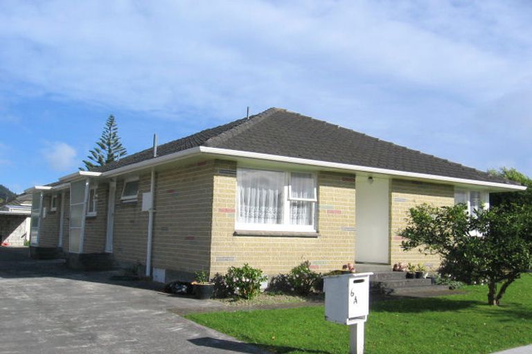 Photo of property in 6b Heather Grove, Fairfield, Lower Hutt, 5011