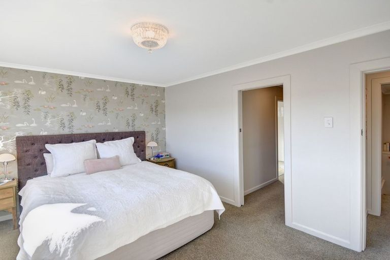 Photo of property in 230 Kenmure Road, Kenmure, Dunedin, 9011