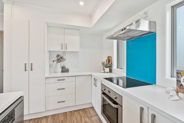 Photo of property in 15 Lowburn Avenue, Waipu, 0510