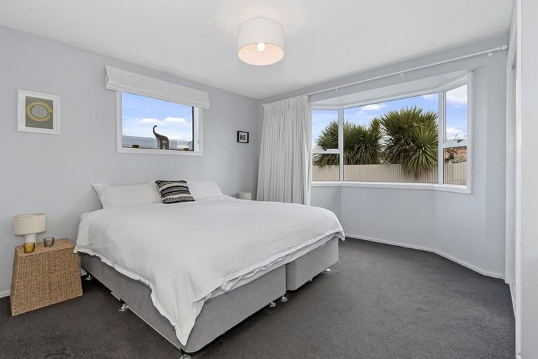 Photo of property in 4 Jarrow Place, Halswell, Christchurch, 8025