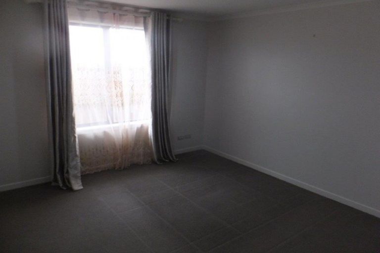 Photo of property in 19 Piwakawaka Court, Rototuna North, Hamilton, 3210