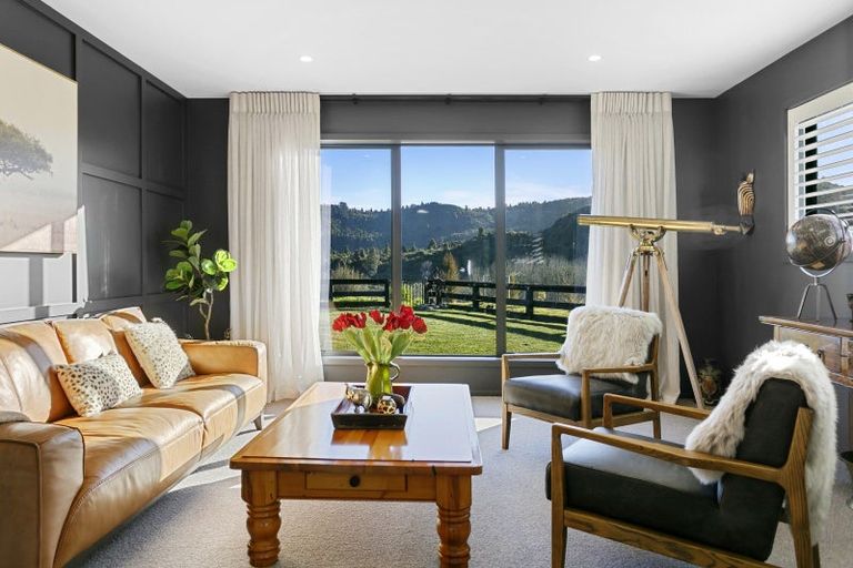 Photo of property in 14 Seven Oaks Drive, Kinloch, Taupo, 3377