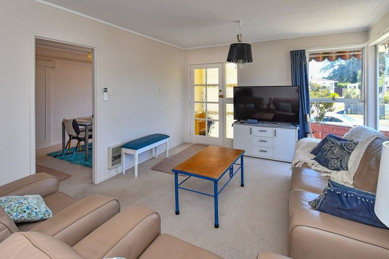 Photo of property in 4 Robert Allan Way, Pakuranga Heights, Auckland, 2010