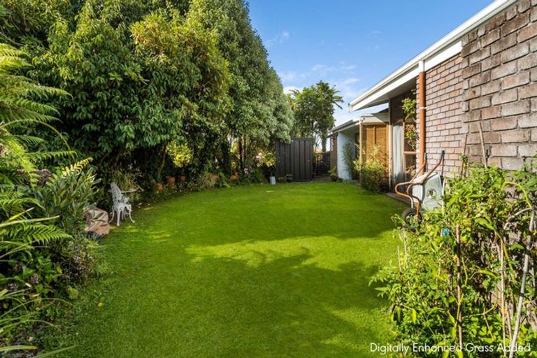 Photo of property in 2 Exeter Place, Tihiotonga, Rotorua, 3015