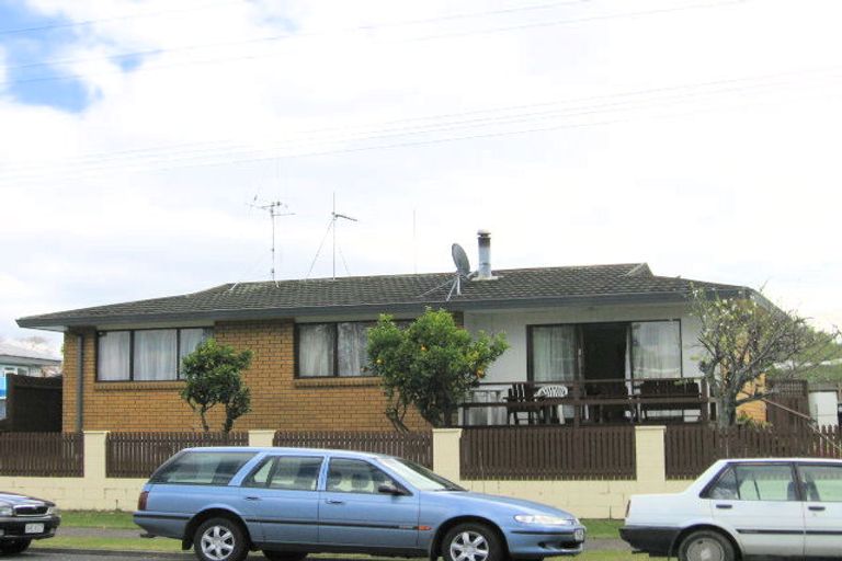 Photo of property in 112 Windsor Road, Bellevue, Tauranga, 3110