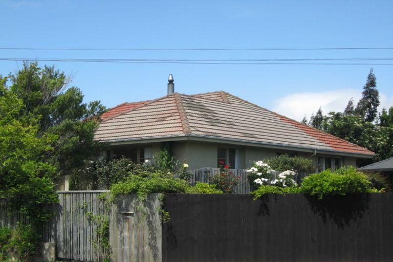 Photo of property in 10 Deloraine Street, Somerfield, Christchurch, 8024