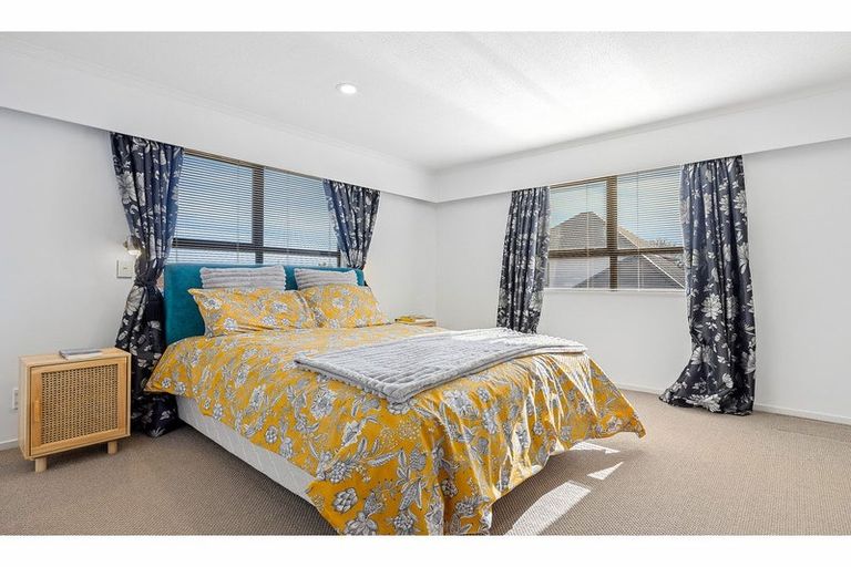 Photo of property in 1 Lancewood Drive, Halswell, Christchurch, 8025