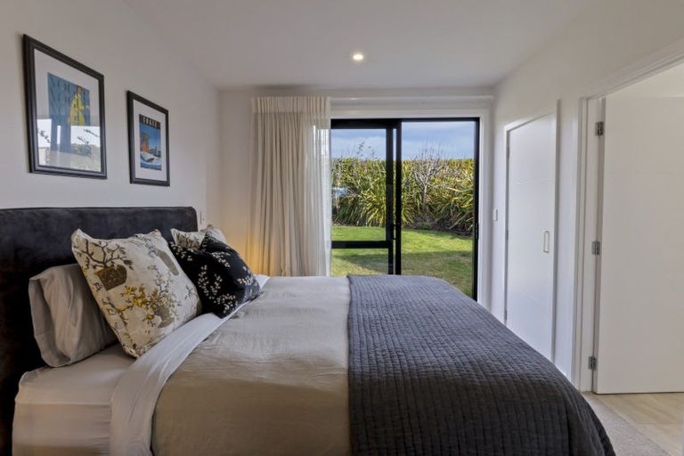 Photo of property in 37 Mcadam Drive, Jacks Point, Queenstown, 9371