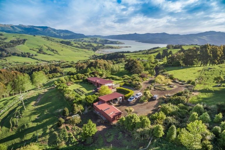 Photo of property in 196 Okains Bay Road, Robinsons Bay, Akaroa, 7581