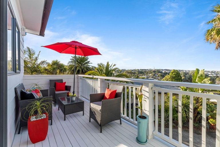 Photo of property in 120 Awaruku Road, Torbay, Auckland, 0630