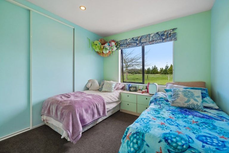 Photo of property in 166 Swamp Road, Loburn, Rangiora, 7472