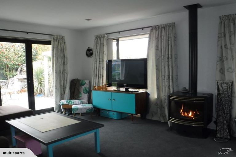 Photo of property in 93 Kotuku Crescent, Woolston, Christchurch, 8023