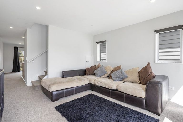 Photo of property in 47 Divide Loop, Takanini, 2112