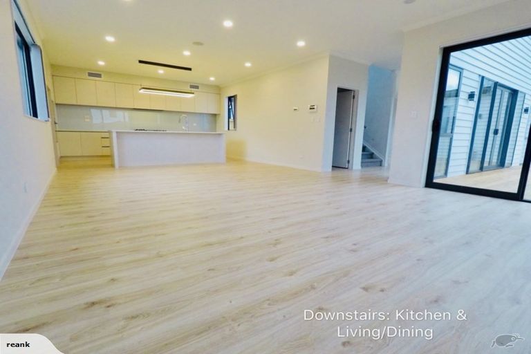 Photo of property in 16 Pinefield Road, Whenuapai, Auckland, 0618