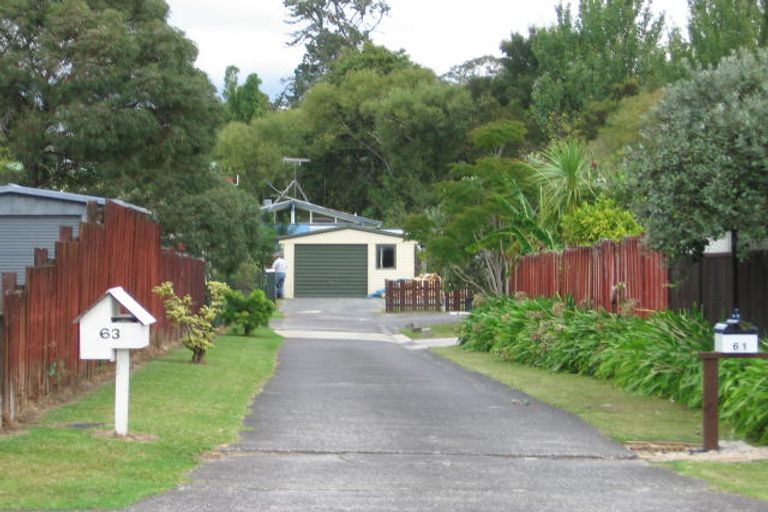 Photo of property in 63 Butterworth Drive, Glendene, Auckland, 0602