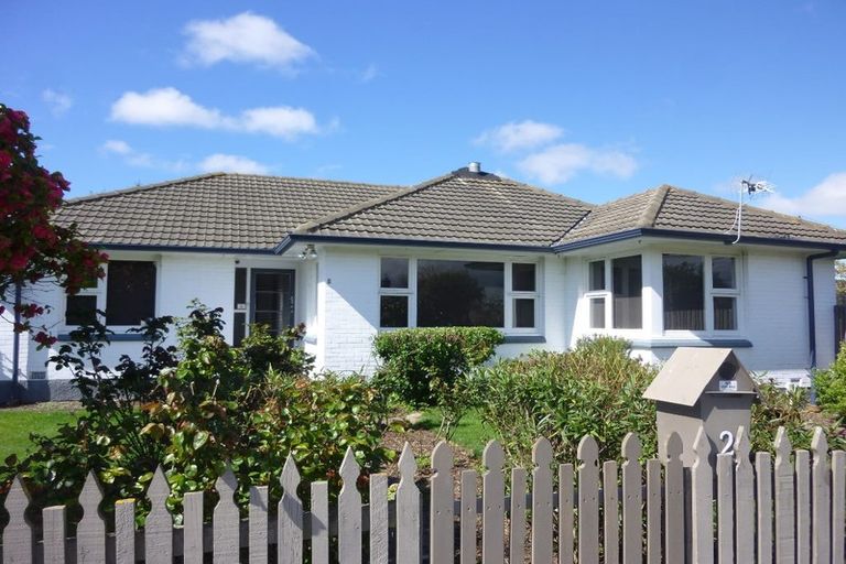Photo of property in 2 Blanray Place, Bishopdale, Christchurch, 8053
