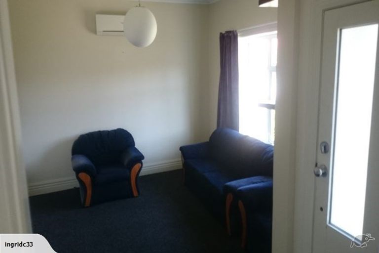 Photo of property in 17 Bradshaw Street, South Dunedin, Dunedin, 9012