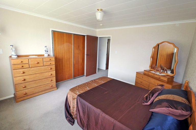 Photo of property in 26 Oberon Street, Stratford, 4332