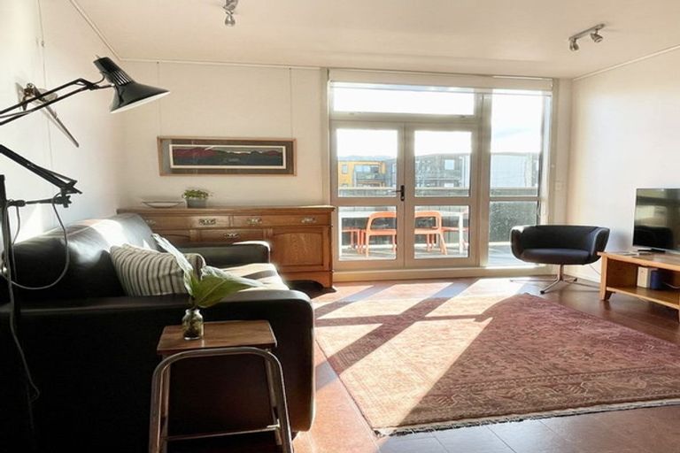 Photo of property in 4/337 Jackson Street, Petone, Lower Hutt, 5012