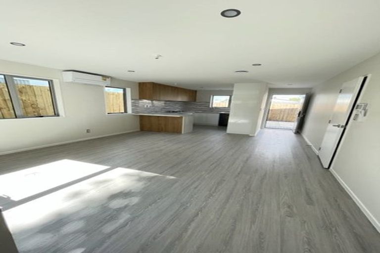 Photo of property in 74d Thompson Terrace, Manurewa, Auckland, 2102