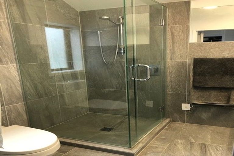 Photo of property in 2/10 Rose Road, Grey Lynn, Auckland, 1021