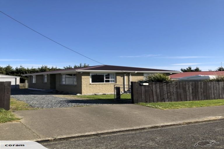 Photo of property in 27 Avon Road, Clifton, Invercargill, 9812