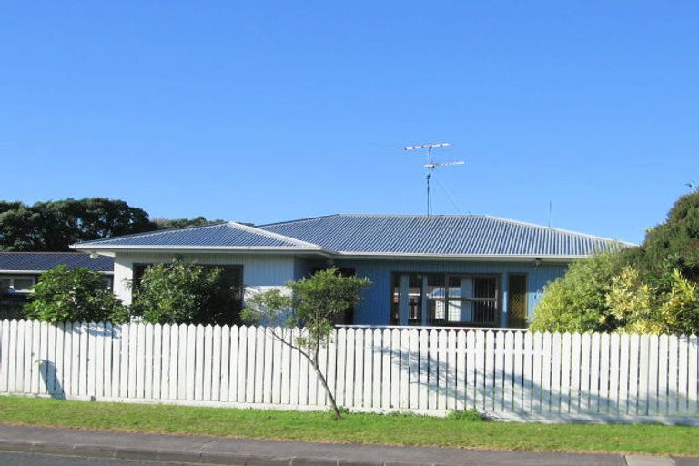 Photo of property in 159b Centreway Road, Orewa, 0931